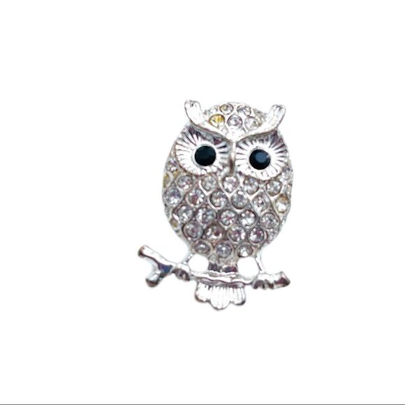 Owl Silvertone Rhinestone Ring Size 6 - Picture 3 of 8